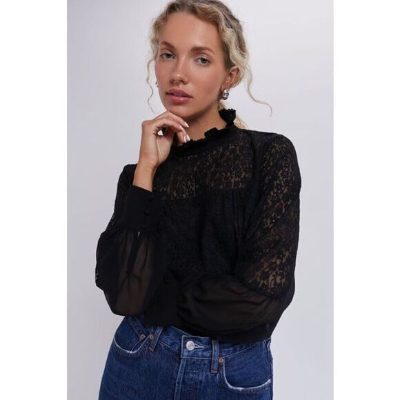 Tuckernuck Tops - NEW TUCKERNUCK Black Lace Rosalee Blouse top size XL Floral